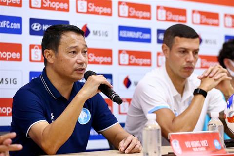 HLV Vũ Hồng Việt đánh giá cao đội bóng Campuchia