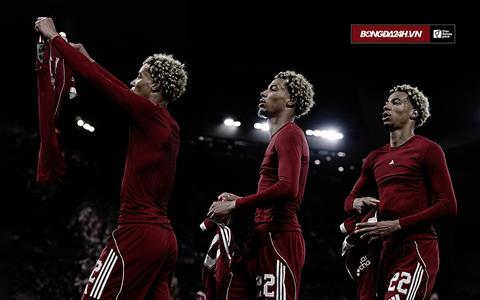 Đằng sau hành động ngu ngốc của Hugo Ekitike trên sân Anfield