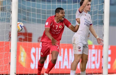 Ngày Cao Quang Vinh cứu rỗi CLB CAHN