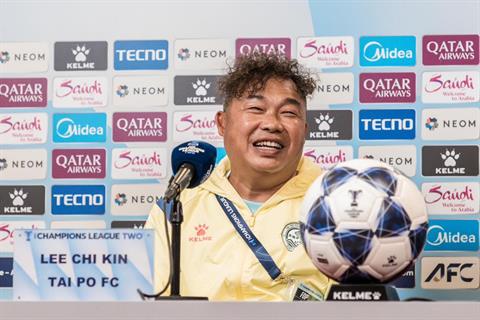 HLV Tai Po than phiền thời tiết, thừa nhận ưu tiên phòng ngự trước CAHN