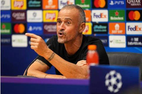 HLV Luis Enrique so sánh trận đấu với Barca với cuộc đọ sức với Spurs