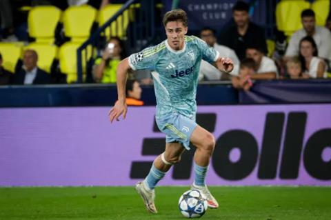 Arsenal cử tuyển trạch viên theo dõi sao Juventus thi đấu