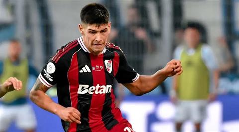 Cầu thủ bán hàng rong được triệu tập vào tuyển Argentina