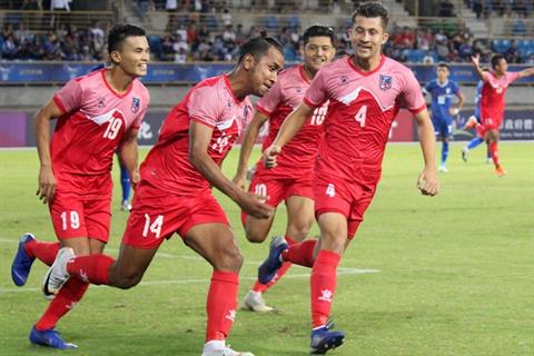 Hai gương mặt đáng chú ý của ĐT Nepal đặt chân đến Việt Nam