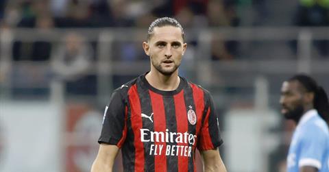 Tiền vệ AC Milan khó hiểu trước quyết định đá Serie A ở Australia