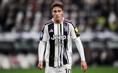 Chelsea nối lại đàm phán vụ sao khủng của Juventus