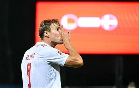 HLV Đan Mạch chỉ trích MU vì lãng phí tài năng của Rasmus Hojlund