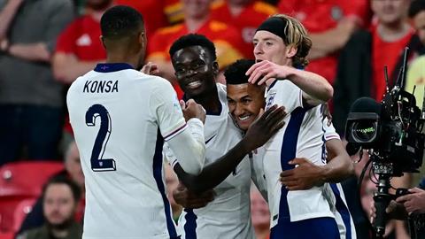 UEFA cải tổ vòng loại World Cup và Euro theo thể thức giống C1