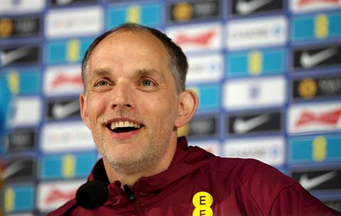 Thomas Tuchel bật cười với người hâm mộ ĐT Anh