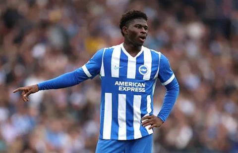 Bryan Mbeumo thuyết phục Carlos Baleba gia nhập MU