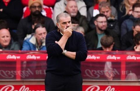 Ange Postecoglou bị sa thải chỉ 18 phút sau trận thua Chelsea