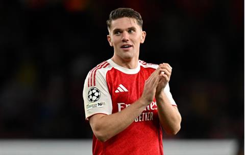 Lý do Viktor Gyokeres chưa bùng nổ ở Arsenal