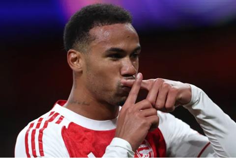 Gabriel Magalhaes có thể vắng mặt trước Crystal Palace