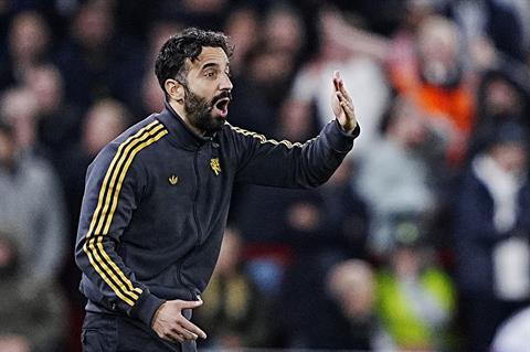 Leny Yoro ngợi khen Amorim loại bỏ những tấm gương xấu tại MU