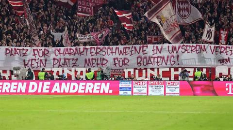 Bayern rút lời mời Jerome Boateng vì làn sóng phản đối từ NHM