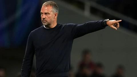 Hansi Flick vui mừng khi Barca đón dàn viện binh trở lại 