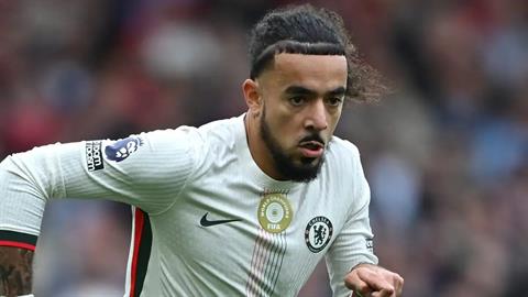 Chelsea đàm phán gia hạn hợp đồng khủng với Malo Gusto