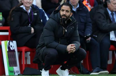 Man United bị dội gáo nước lạnh dù đang bất bại 5 trận liền