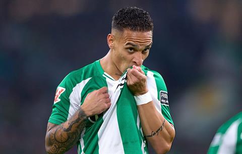 Antony được khen có phẩm chất của Neymar lẫn Cristiano Ronaldo