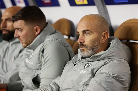 Enzo Maresca không nghĩ Chelsea có thể cạnh tranh với Arsenal