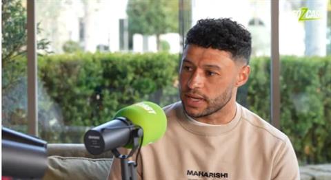 Alex Oxlade-Chamberlain tiết lộ về tương lai