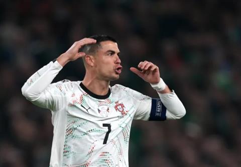 Ronaldo đối mặt án phạt cực nặng từ FIFA