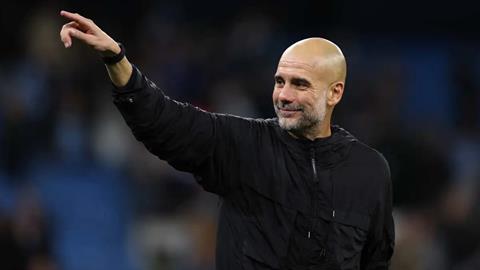 Pep Guardiola được tin tưởng sẽ hoàn thành hợp đồng tại Man City