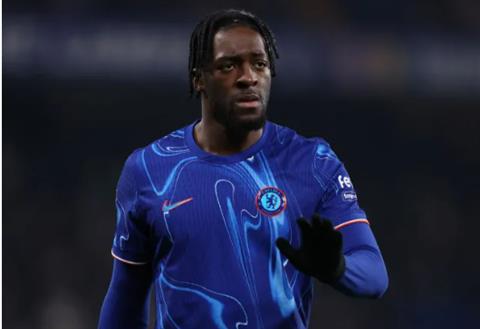 Axel Disasi sắp trở lại đội hình thi đấu của Chelsea