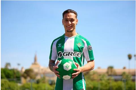 Antony được so sánh với Ronaldo và Neymar