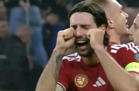 Dominik Szoboszlai lên tiếng vụ chế giễu tuyển Ireland