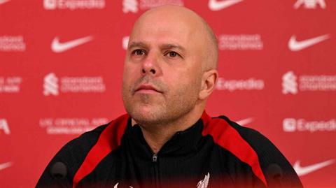 Slot: Liverpool sa sút không phải vì bi kịch của Diogo Jota