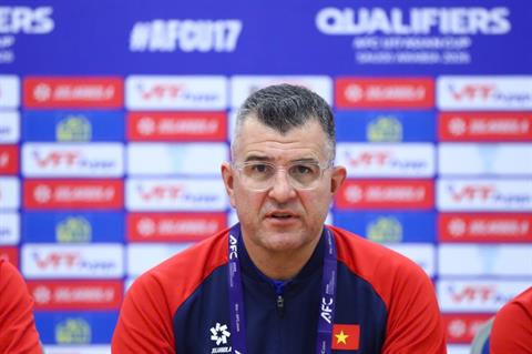 HLV Cristiano Roland hài lòng với chiến thắng 'hủy diệt đối thủ' của U17 Việt Nam