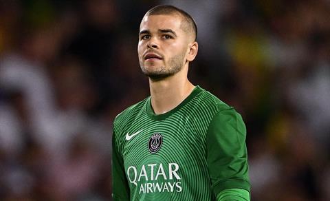 Tiểu sử thủ thành Lucas Chevalier