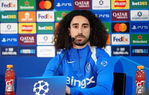 Cucurella chỉ ra đồng đội đủ sức cạnh tranh với Lamine Yamal