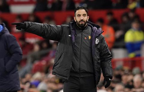 Amorim thừa nhận MU không biết đá thế nào khi đối thủ thiếu người