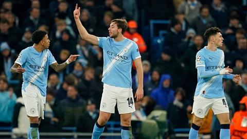 Pep Guardiola: “Có lẽ việc thay tới 10 vị trí là quá nhiều”