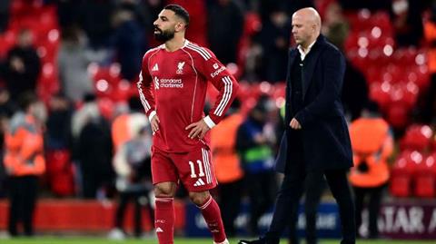 Carragher chỉ trích Mohamed Salah và Liverpool sau trận thua PSV