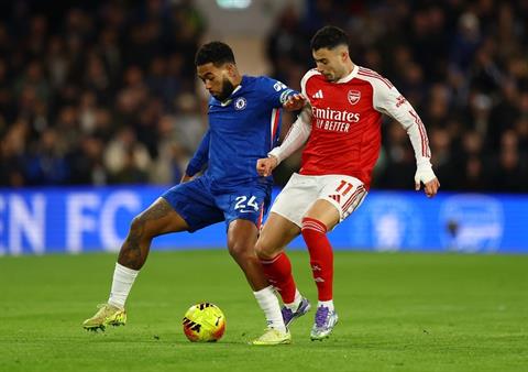 HLV Mikel Arteta thất vọng sau trận hòa Chelsea