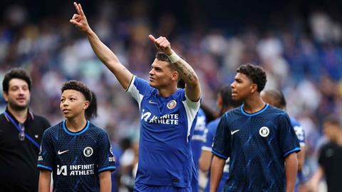 Con trai Thiago Silva ký hợp đồng chuyên nghiệp với Chelsea