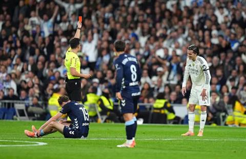 Xabi Alonso nói gì sau trận thau sốc Celta Vigo?