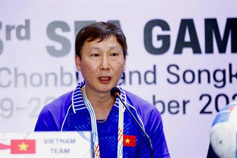 HLV Kim Sang Sik: Việt Nam sẽ chiến đấu bằng cả danh dự để vào chung kết SEA Games
