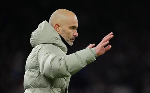 Enzo Maresca thừa nhận Chelsea gặp khó với dàn cầu thủ dự bị