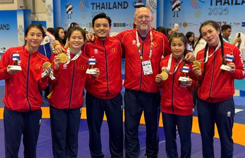 TRỰC TIẾP SEA Games 33 ngày hôm nay 19/12: TTVN quyết vượt Indonesa