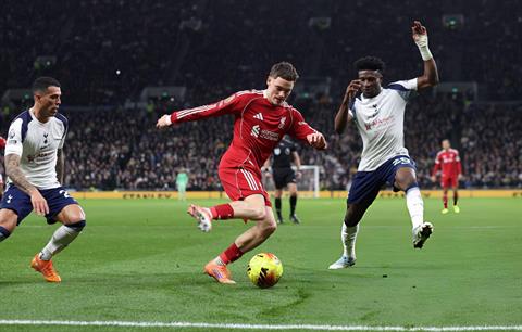 Florian Wirtz đang viết lại cuộc đời