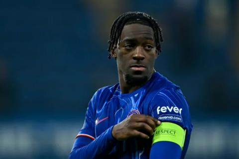 Chelsea không thể thanh lý Axel Disasi vì quy định của FIFA