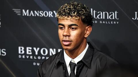 Lamine Yamal lên tiếng khi được so sánh với Cristiano Ronaldo