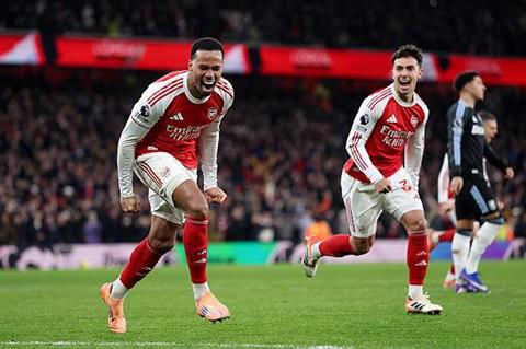Những con số ấn tượng sau trận Arsenal 4-1 Aston Villa