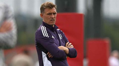 Man United sẽ bổ nhiệm HLV tạm quyền đến hết mùa giải