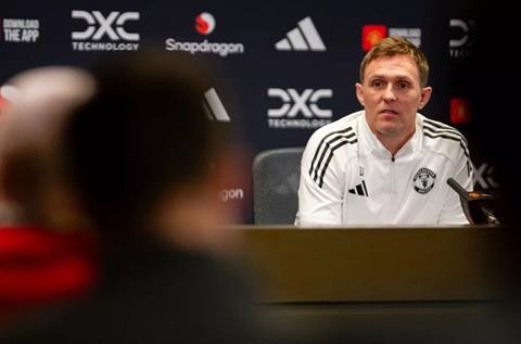 Fletcher đặt mục tiêu khiêm tốn cho MU sau khi bị loại khỏi FA Cup