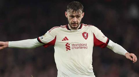 Sao Liverpool nghỉ thi đấu hết mùa giải